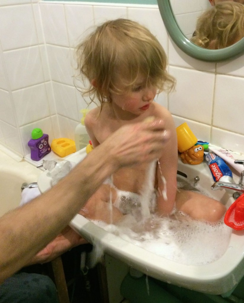 Sink bath!