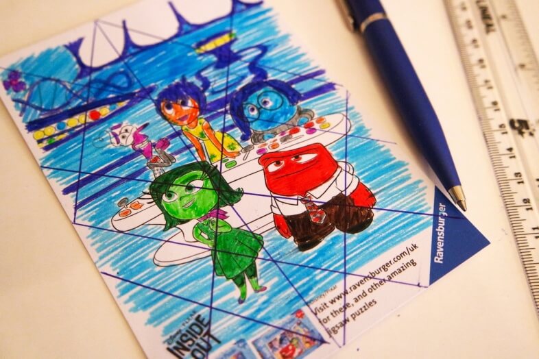 Make your own jigsaw - draw on your lines