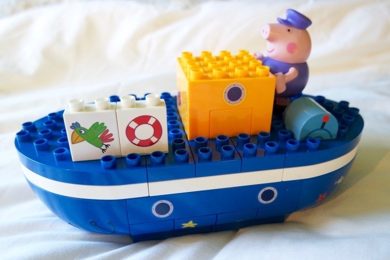 Peppa Pig Construction Grandpa Pig's Boat Set
