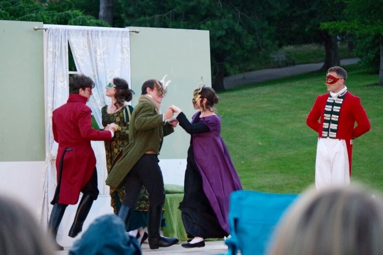 Sense & Sensibility at Birmingham Botanical Gardens