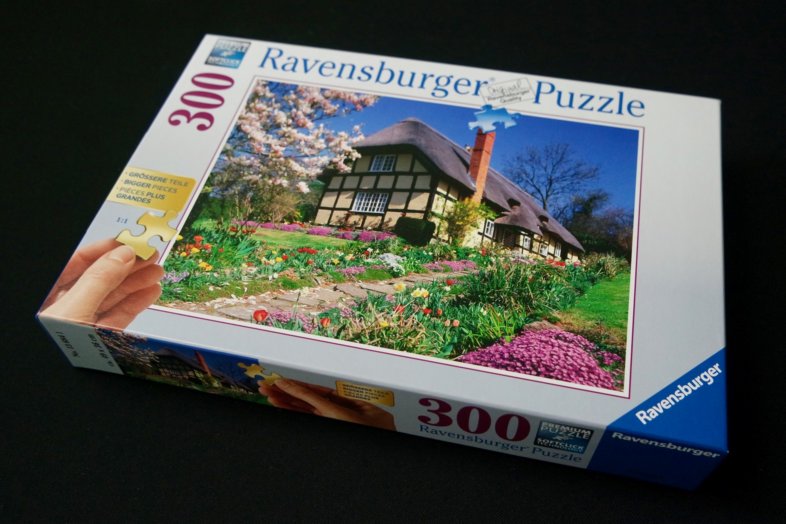 Ravensburger Puzzle Country Cottage 300pc