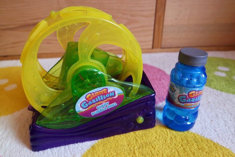Giant Gazillion Bubble Mill
