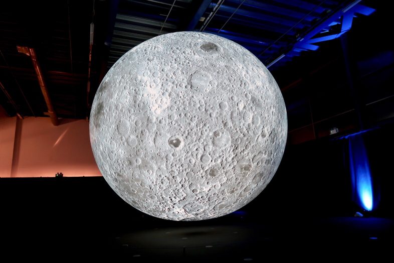 Museum of the Moon, Think Tank